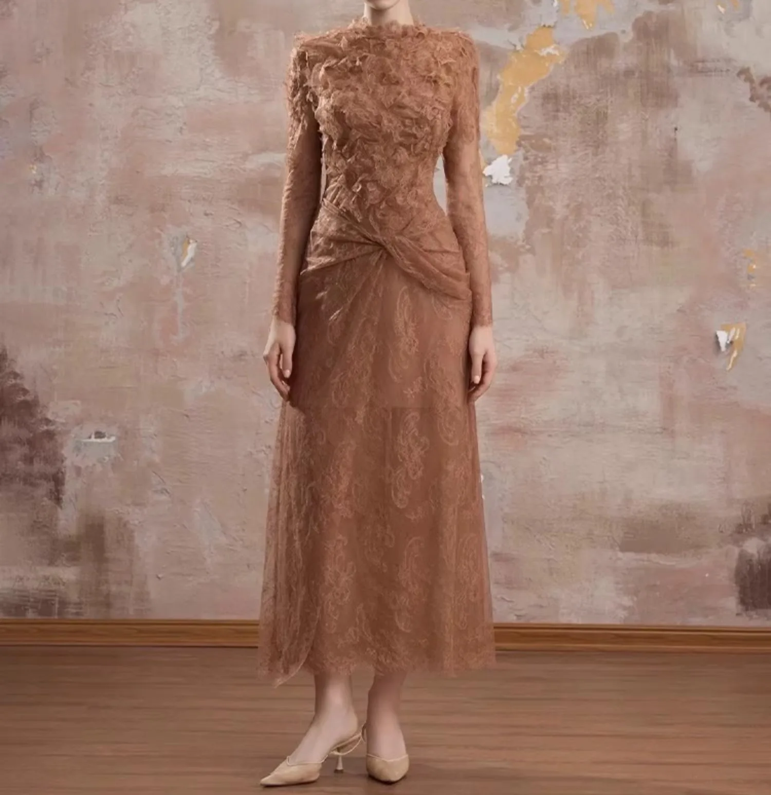 Robe Maxi en dentelle marron pour femmes, manches longues, taille haute, élégante, Vintage, moulante, col rond, vêtements Design de piste pour dames