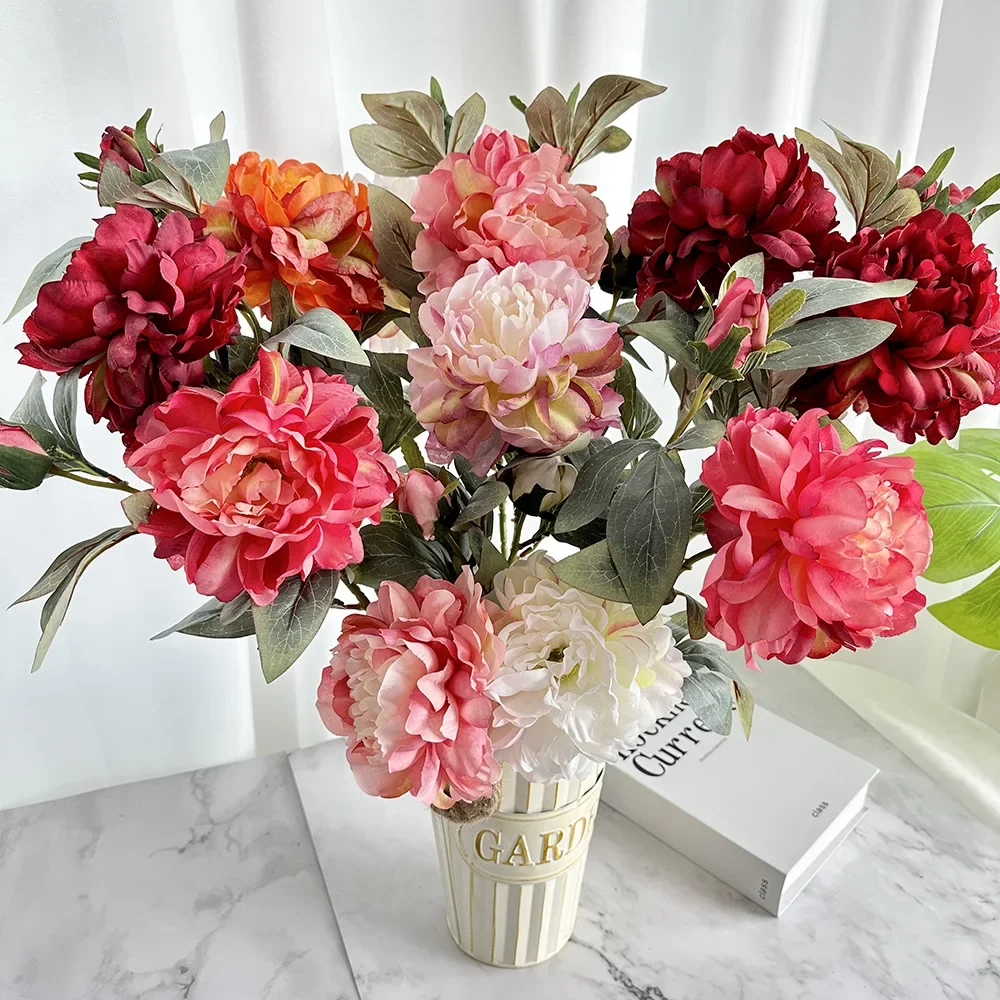 

2 heads High-end Big White Peonies Artifcial Flowers for Wedding Home Decor Fake Flowers for New Year Fall Decorations Flores