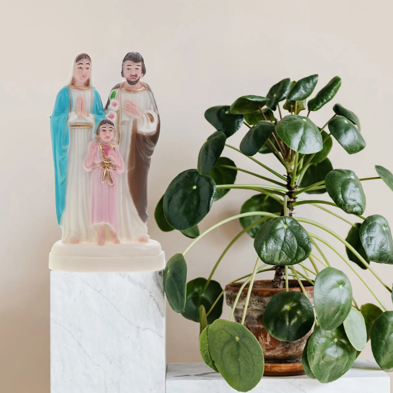 

2Pcs Religious Desktop Ornament Plastic Home Decoration Chic Living Room Decor Family of Three Shape Retro Design