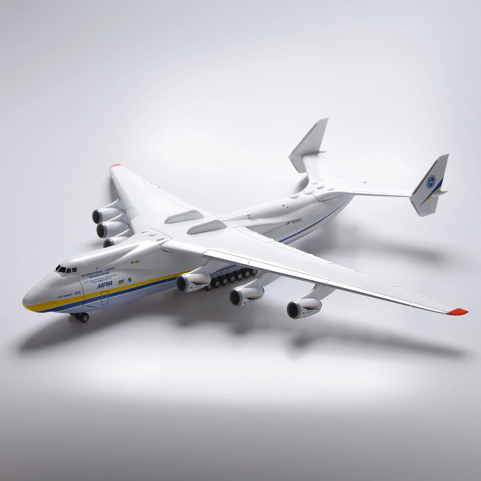 42 سنتيمتر 1/200 مقياس نموذج ل Antonov AN-225 AN225 Mriya النقل الطائرات طائرة الراتنج البلاستيك طبق الاصل جمع العرض