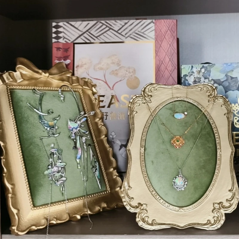 

Retro Jewelry Tray Velvet Necklace Earrings Organizer Trays Personalized Jewelry Display Stand Women Ring Storage Display Pallet