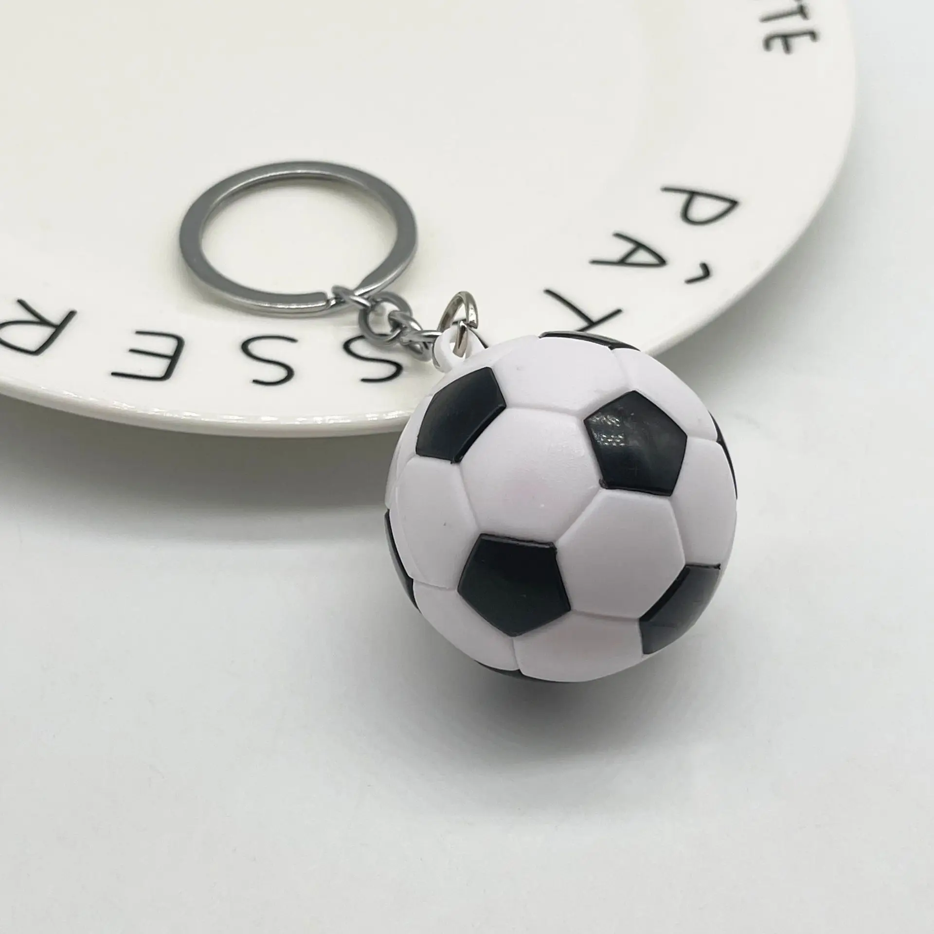 Creative Football keychain pendant souvenir fan small gift bag ball pendant key chains school activity gift keychain wholesale