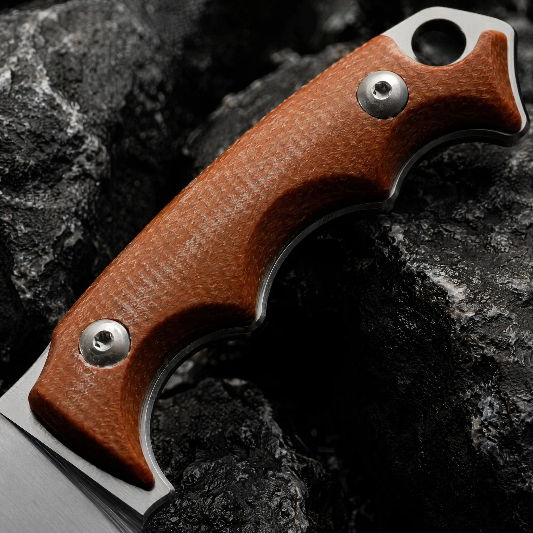 Coltelli integrati da esterno - Dive Knife Titanium recensione e prezzo