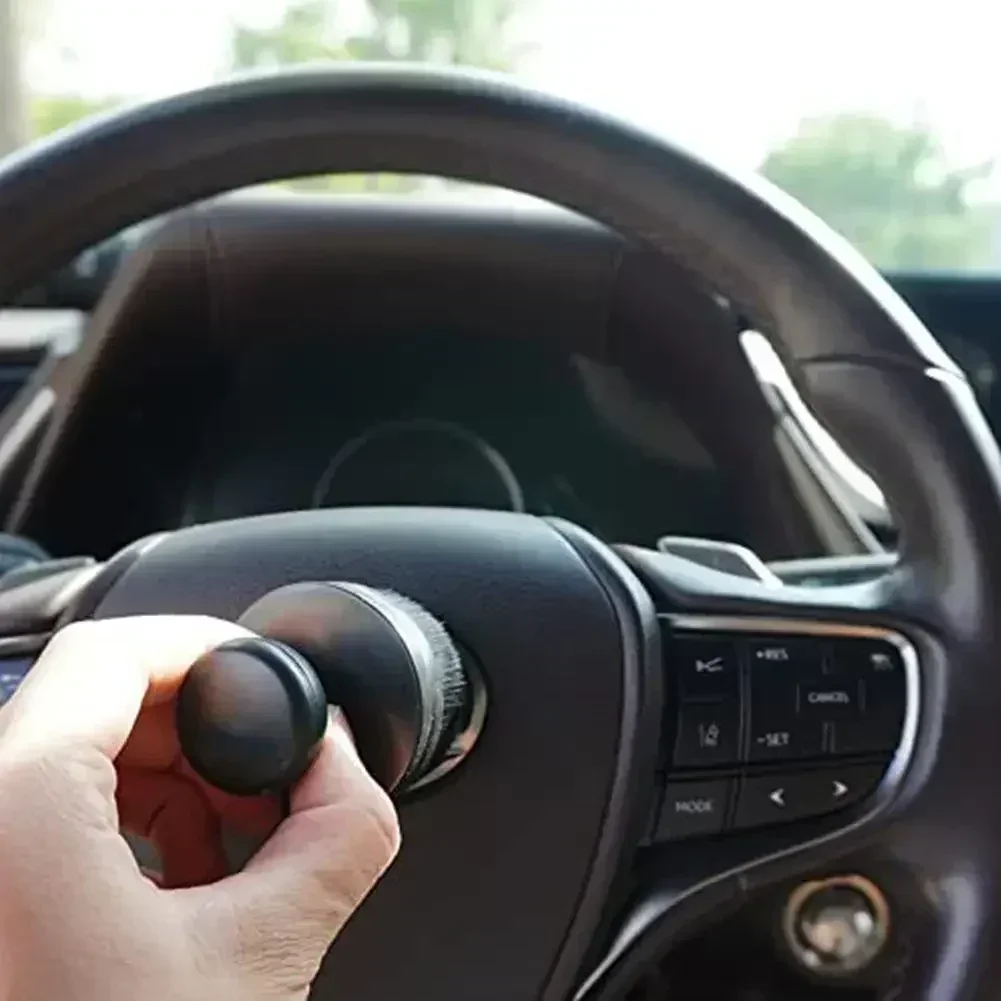 New Auto Detail Brush Portable Car Tire Brush With Seal Cover,High Density Soft Detailing Brush For Tire Shine Polish Wax