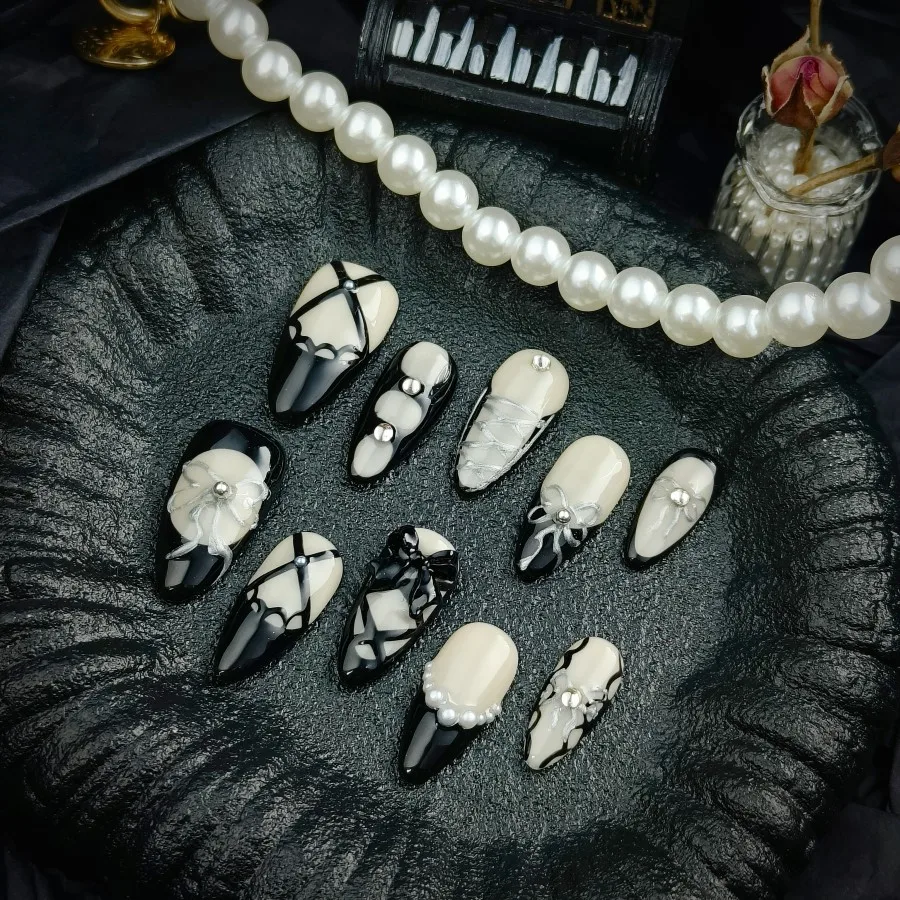 

10pcs handmade press On Nails, temperament armor with bow, fashion almond-shaped artificial nail pieces.false nails.