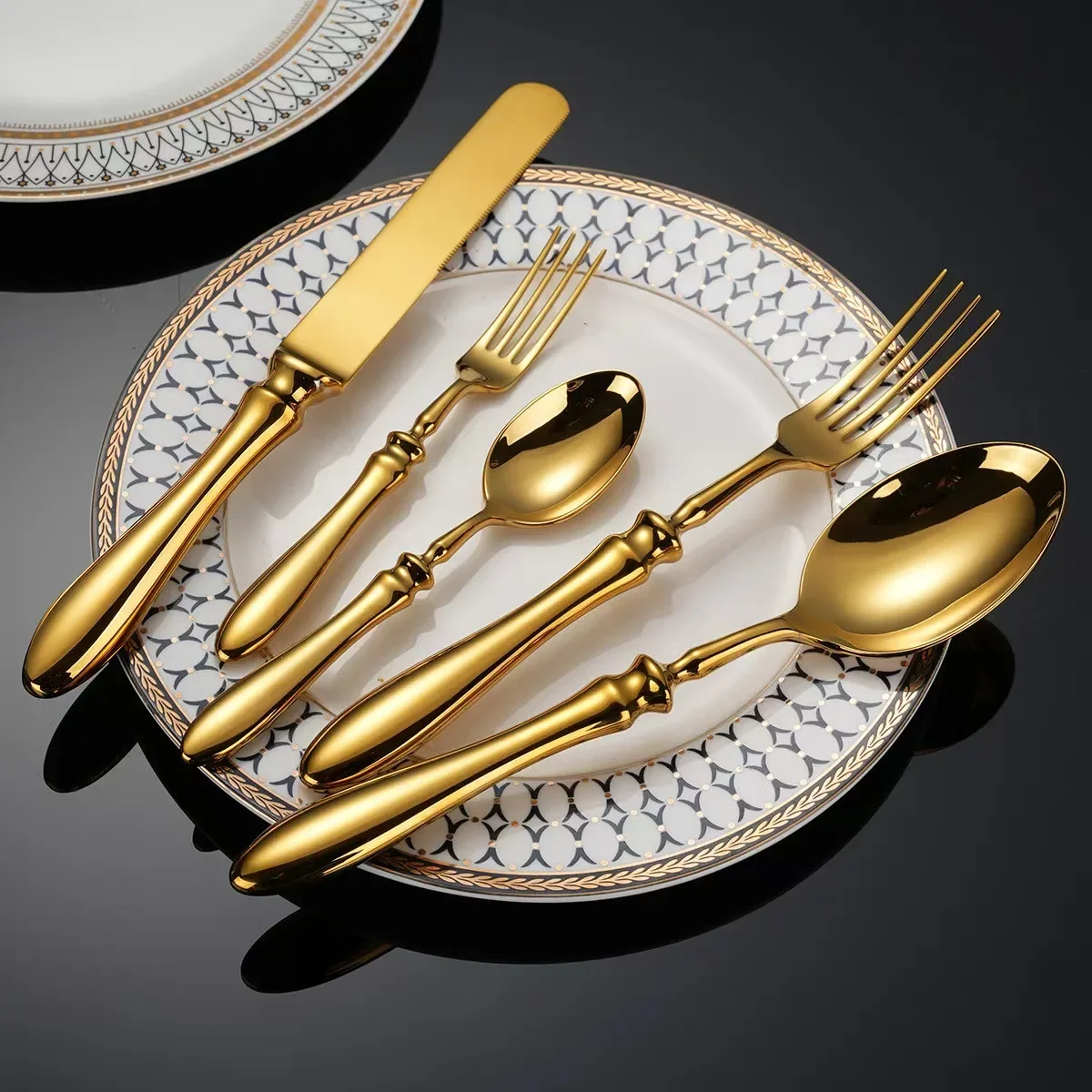 Fashion New Shiny Gold 18/10 Stainless Steel Flatware Set Dinner Knife Fork 304 Cutlery Drop Shipping