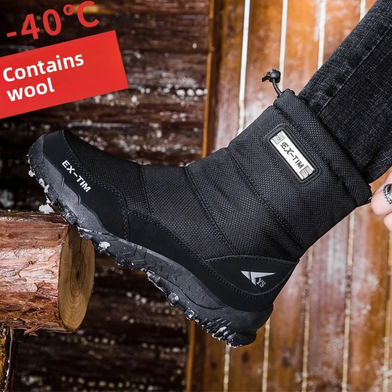 Zimowe męskie buty śniegowce outdoorowe antypoślizgowe buty na platformie dla mężczyzn ocieplane aksamitem ciepłe bawełniane buty męskie modne pluszowe buty do połowy łydki Botas