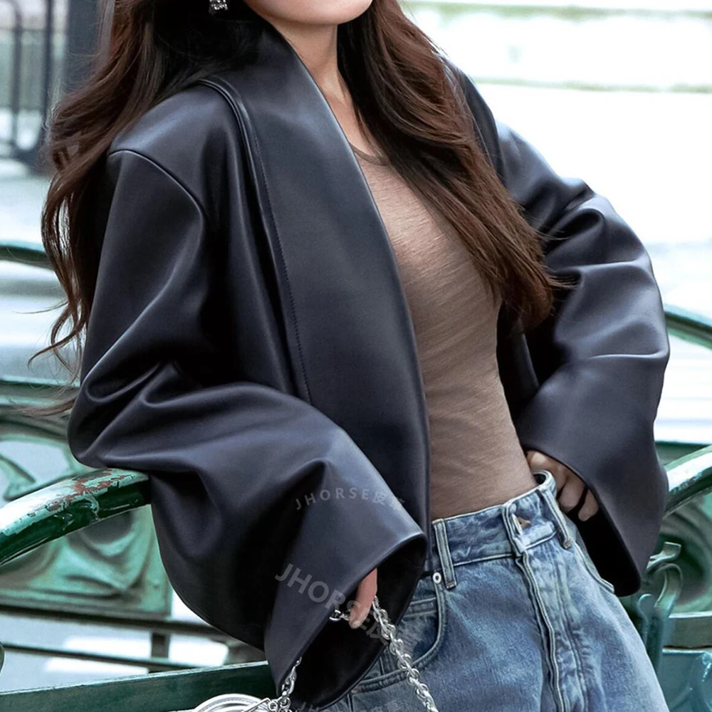 سترة نسائية من جلد البولي يوريثان موديلات الخريف والشتاء معطف قصير فضفاض رفيع ورقيق