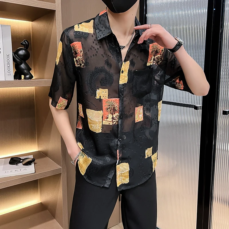 

Летняя мужская полупрозрачная рубашка с цветочной вышивкой, короткий рукав, городской стиль, дышащий тонкий материал, отложной воротник.