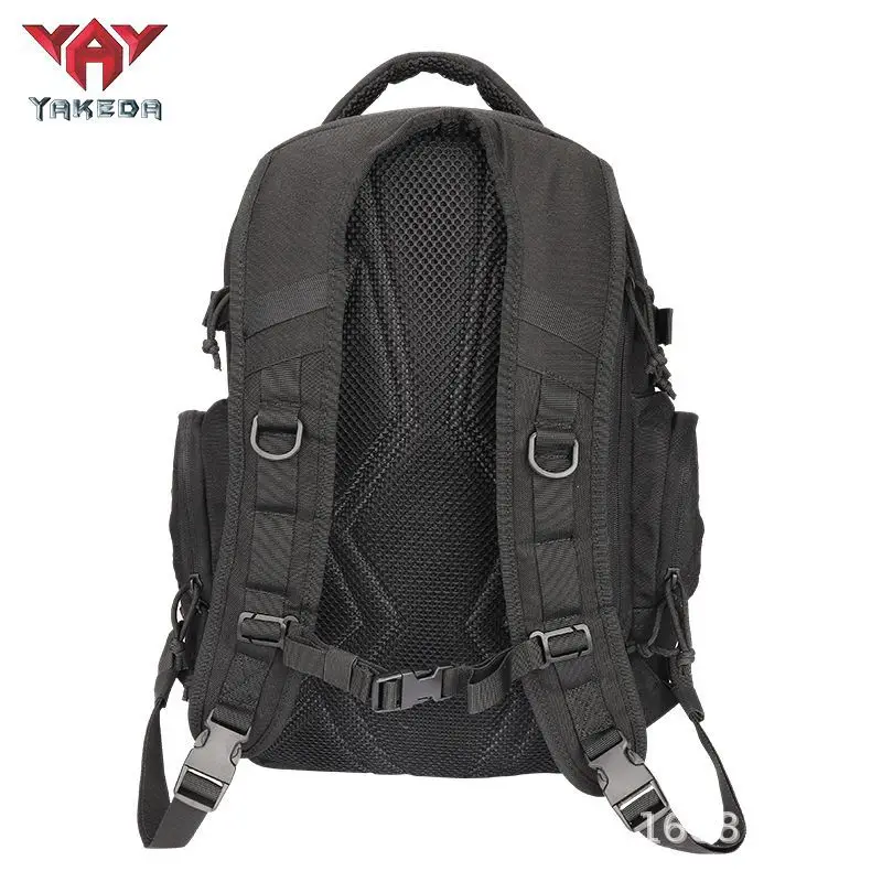 YAKEDA Hunting Backpack Tactical Backpack Camouflage Sports Outdoor Bag Large Capacity Travel Supplies Mountaineering Bag