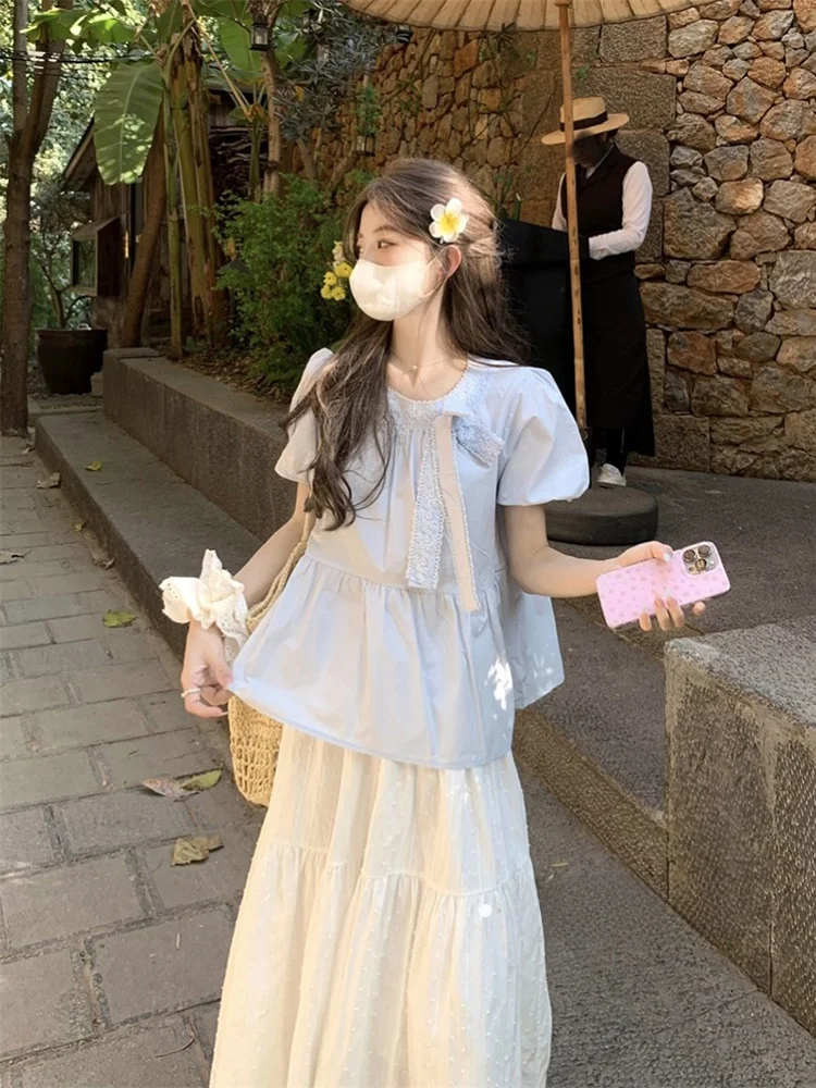 

Женская блузка с пышными рукавами и воротником-стойкой, свободного кроя, с плиссировкой и цветочным узором, приталенная, весенняя, привлекательная