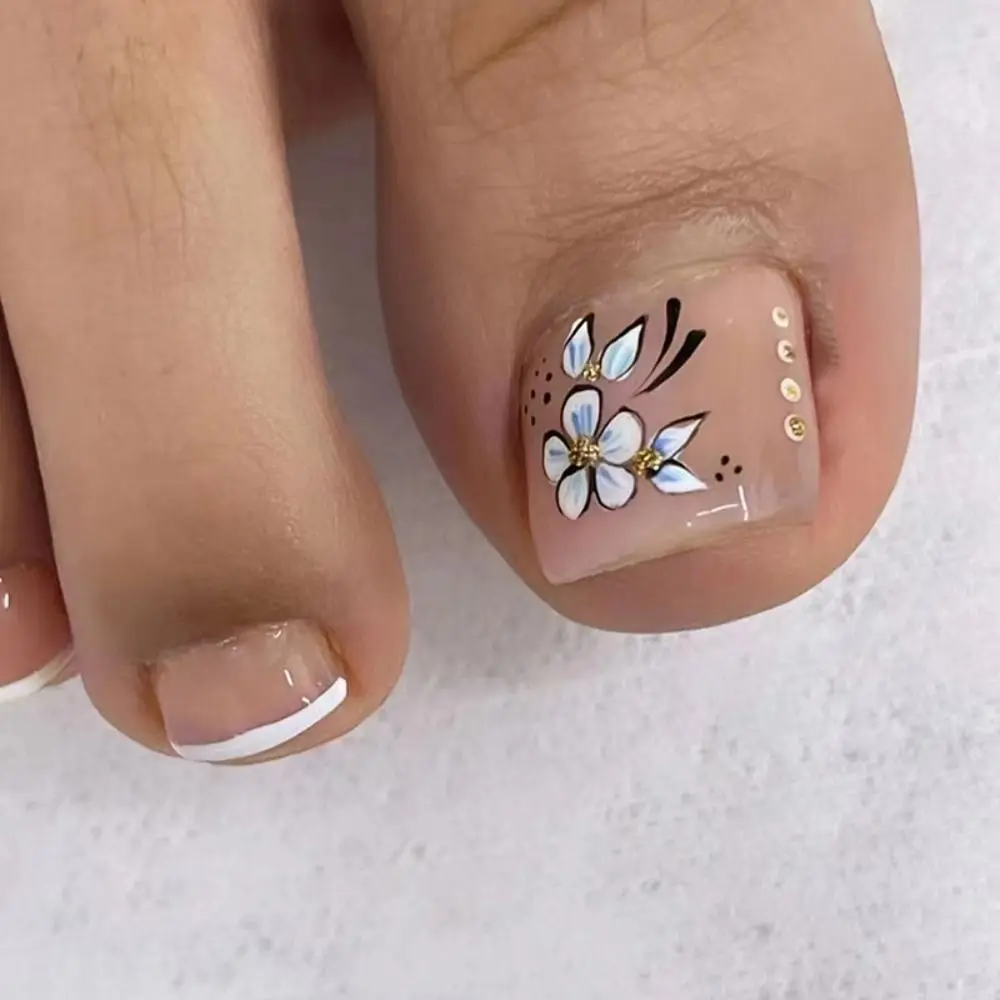 24pcs Short Square Fake Toenails French Flowers Full Cover Short Square Toe Nails Foot Nails Tips for Women Girl