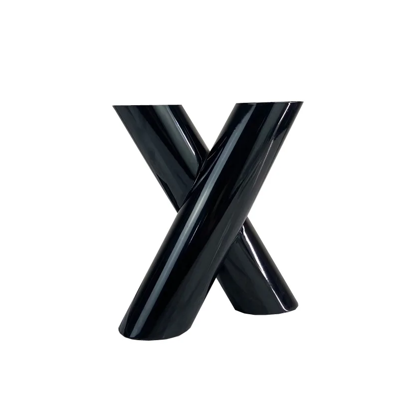 

Modern Minimalist European Light Luxury Geometric X-shaped Ornaments