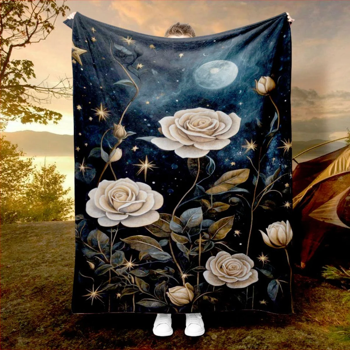 بطانية من الفلانيل بنمط الزهور الليلية والقمر - مناسبة للأسرة والأرائك والمكاتب والسفر والتزيين والكراسي والعطلات