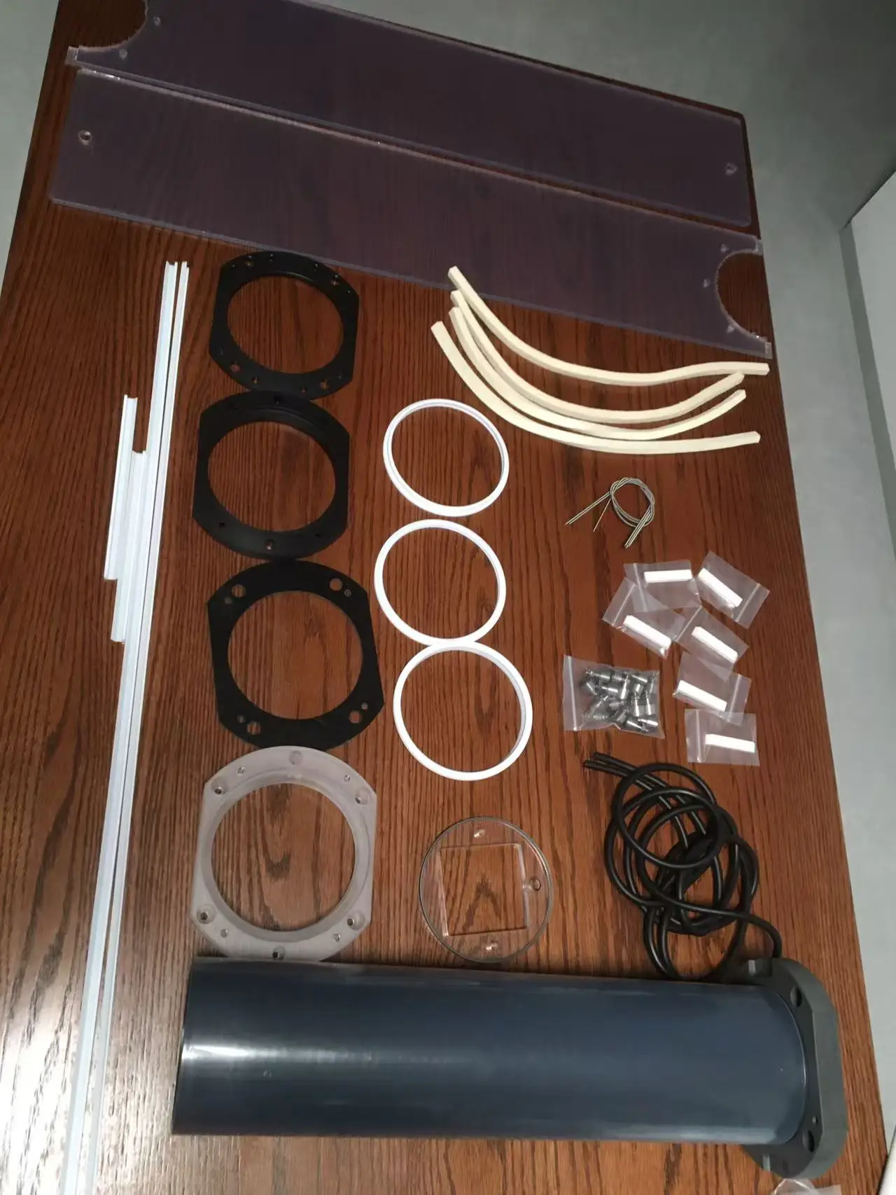 

Комплект уплотнений для станка Sodick EDM AQ360L (35 шт.): уплотнительная сборка, щетка, пружина, уплотнительное кольцо, трубка GF, направляющая пластина, корпус.