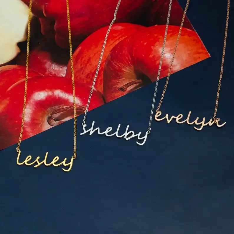 Benutzerdefinierte Namenskette für Frauen, personalisierter kursiver Buchstabenanhänger, Edelstahlschmuck, Herrenkette, Halsband, personalisierbar – Detail 15