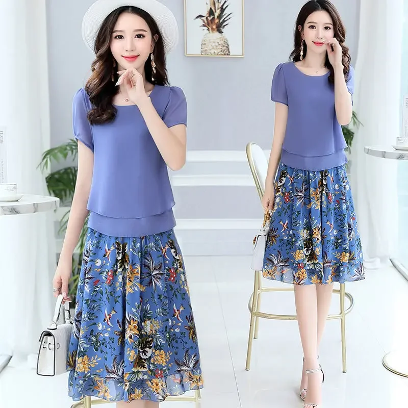 

2024 New Summer Women Office Two Piece Sets Casual Short Sleeve T Shirt and Floral Chiffon Midi Skirt Female Skirts Suit X29