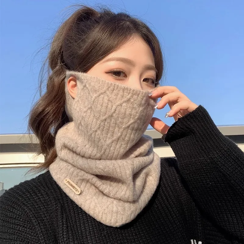 

Multi-Functional Women Winter Face Mask Neck Gaiter With Ear Hooks Outdoor Cycling Winter Warm Thermal Windproof Scarf