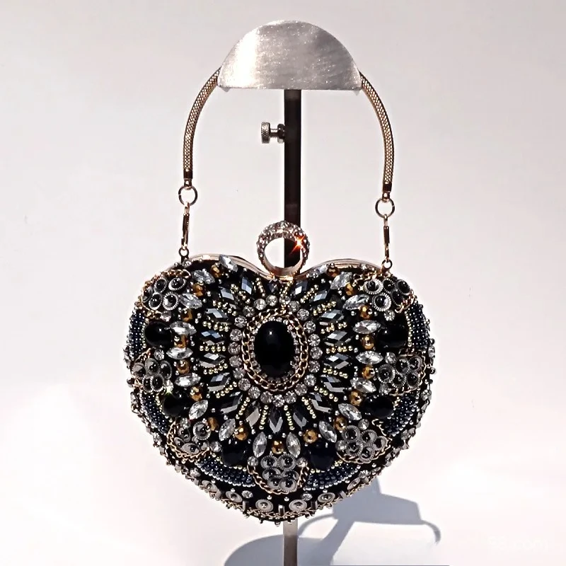 

Romantic Heart-Shaped Beaded Clutch Vintage-Inspired Party Purse with Detachable Chain Strap Crystal-Embellished Party Clutch