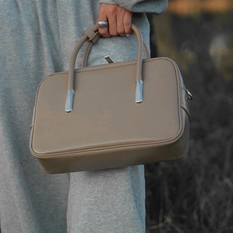 Simple Briefcase High-End Minimalist Design Return Handbag