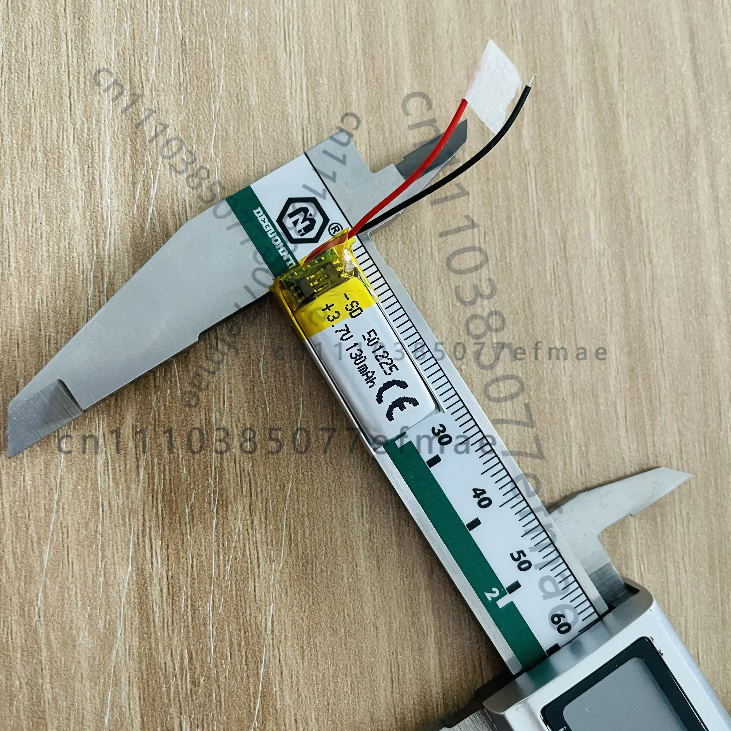 3.7V polymer lithium battery 501225 intelligent wearable massage device with Bluetooth earphone, rechargeable
