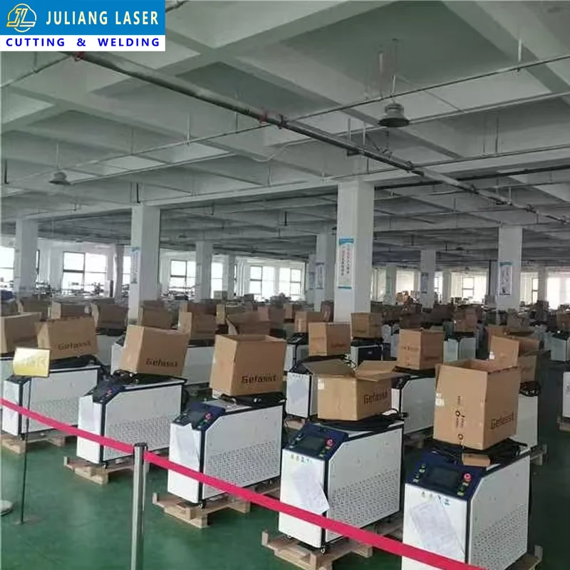 آلة لحام ألياف الليزر المحمولة 4 في 1 1500 وات - 3000 وات ماكس لمعالجة المعادن ميزات جديدة لتنظيف قطع اللحام #4