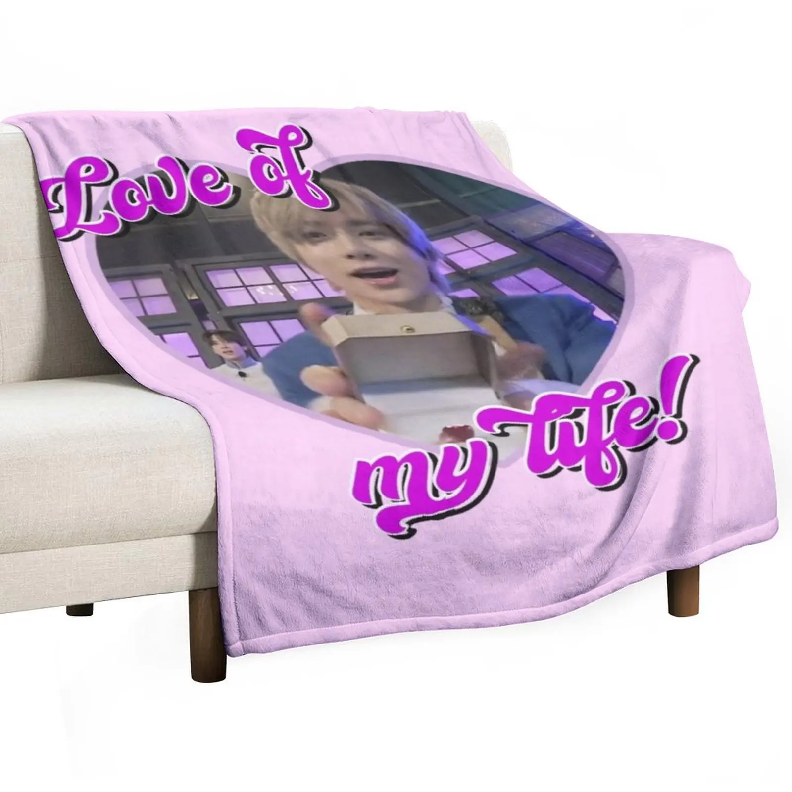 

retro beomgyu loml Throw Blanket Foldable Soft Warm Blanket for Outdoor Use