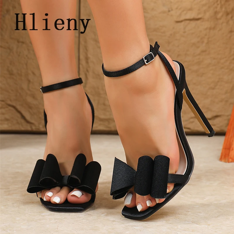 

Hlieny/размер 36–42, женские сандалии с квадратным носком и пряжкой на ремешке, летние модные туфли на тонком высоком каблуке с узлом-бабочкой, вечерние банкетные туфли