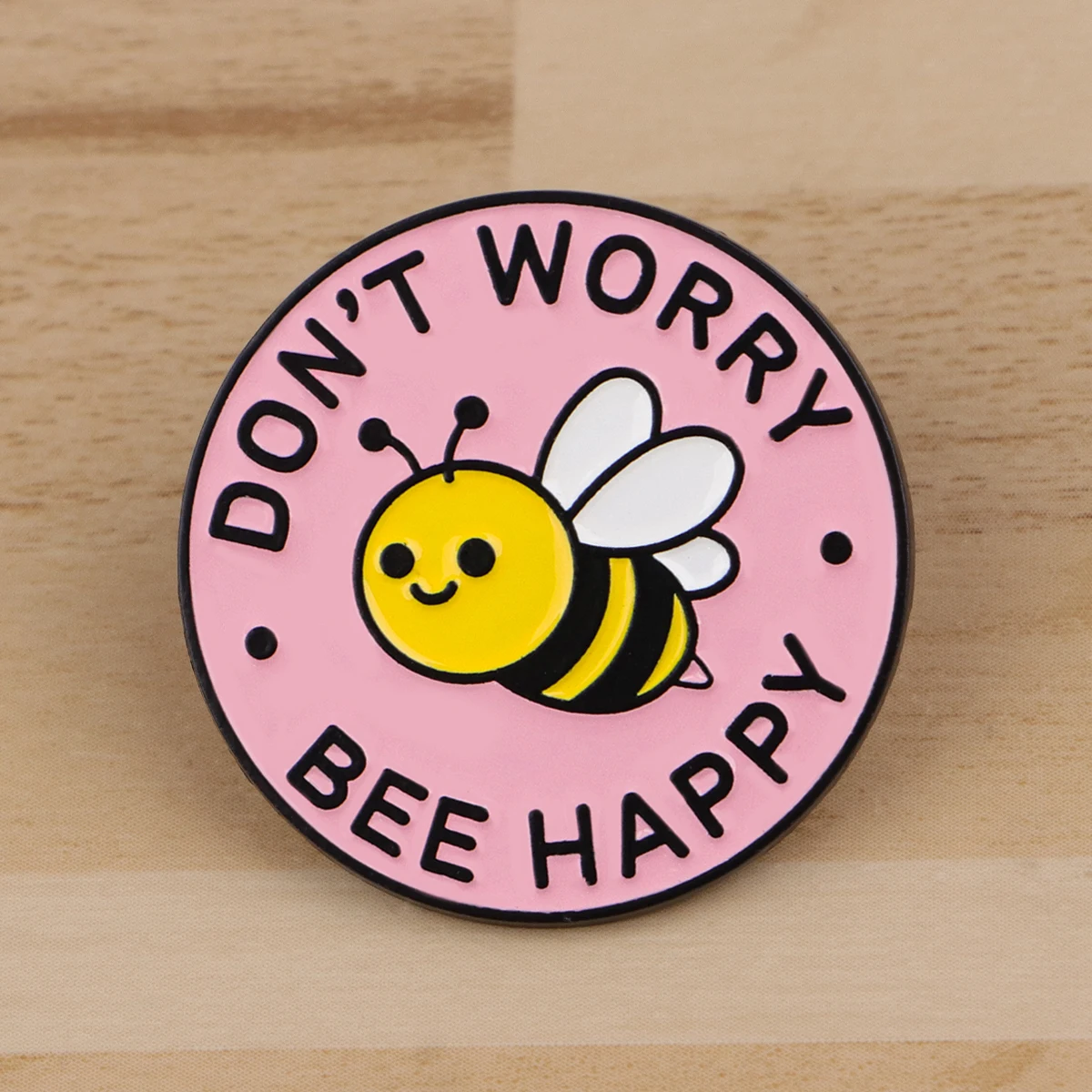 لطيف النحل دبابيس للنساء الكرتون الطيور المينا دبوس مضحك القرش شارة معدنية مجوهرات الملابس ظهره اكسسوارات الأصدقاء هدية #5