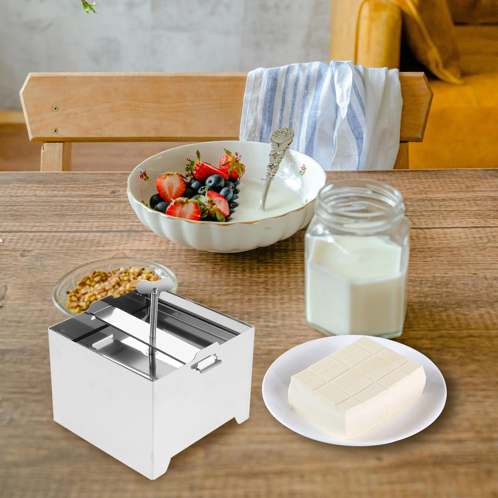 

Silver Stainless Steel Tofu Press Mold Traditional Home Tofu Cheese Presser Smooth Interior Bean Curd Making Tool