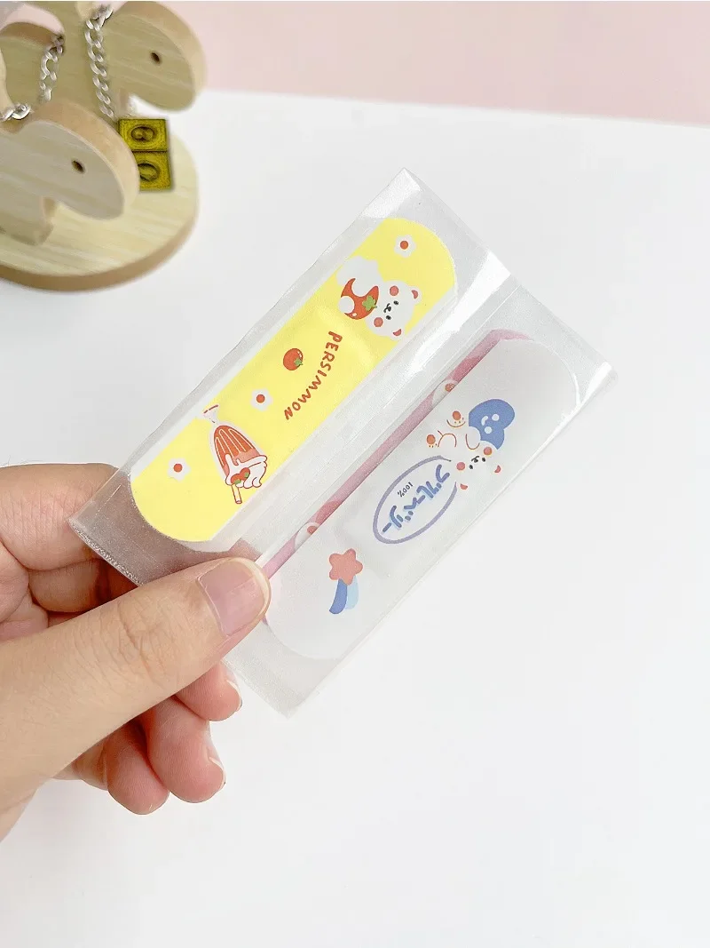 Kawaii Band Aid 20pcs Boxed Student Children Waterproof Breathable Wound Wound Hemostasis First Aid Kit