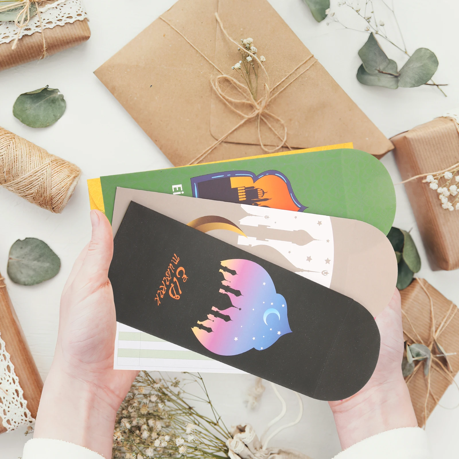 

18Pcs Exquisite Paper Envelopes Eid Mubarak Greeting Card Holders for Various Occasions