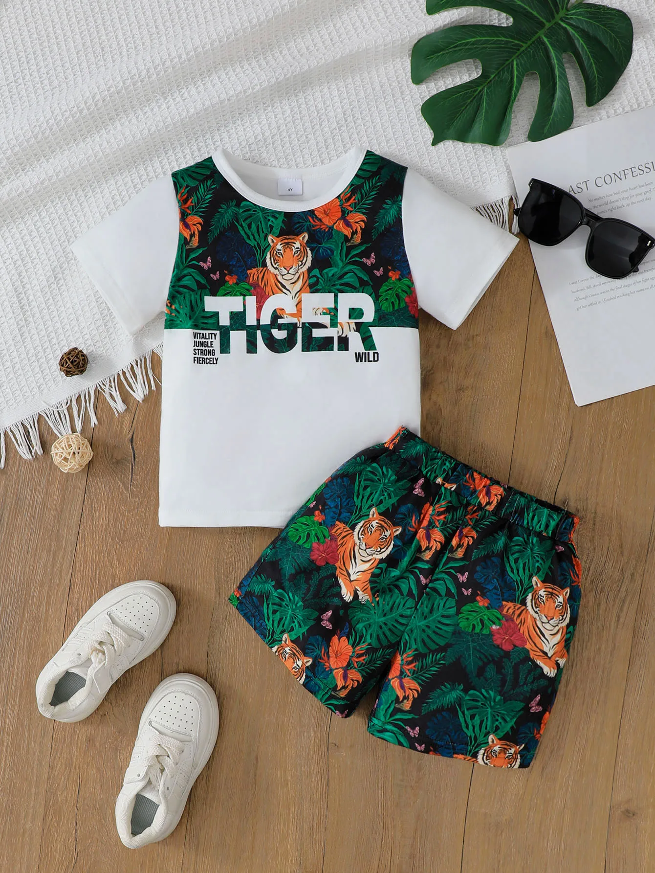 2pcs Boys Hawaiian Style Tiger Print round Neck Short Sleeve T-Shirt And Shorts Set Summer Casual Outfit Two-Piece Suit