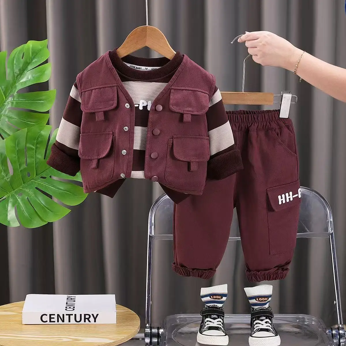 

1-6 Years Baby Boys' Clothing Set Spring and Autumn Korean Edition Children's Casual Vest+T-shirt+Pants Three-Piece Set 80-130cm