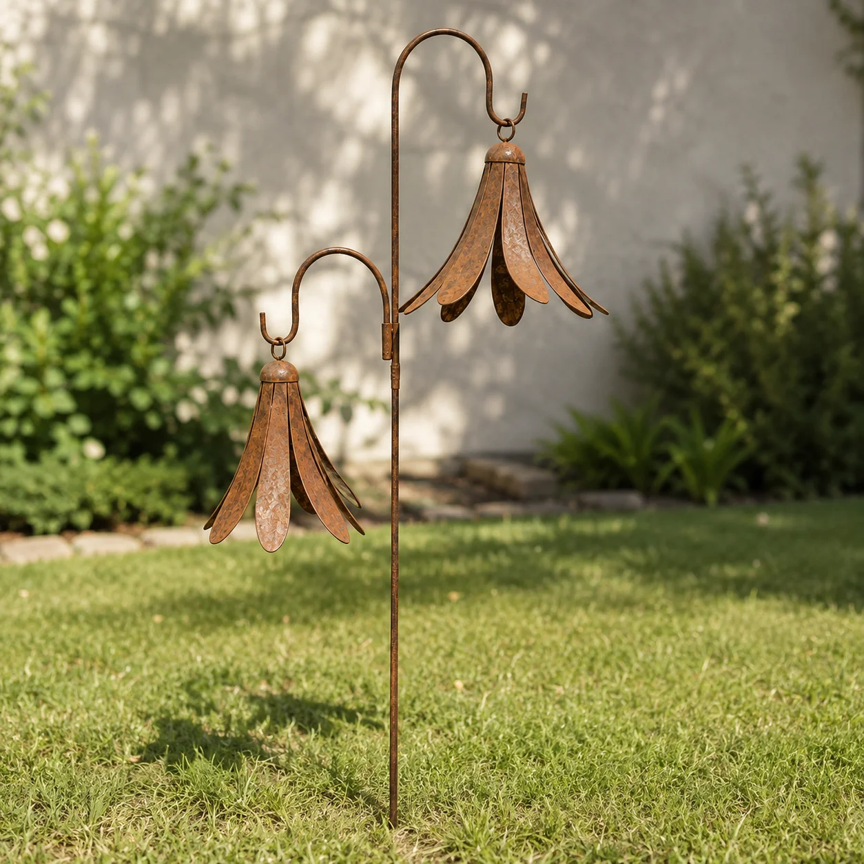 Rustic Metal Flower Bell Garden Stake, Double Hanging Floral Wind Chime Yard Décor for Lawn, Flower Bed, Patio and Outdoor Garden Decoration, Weathered Rust Finish