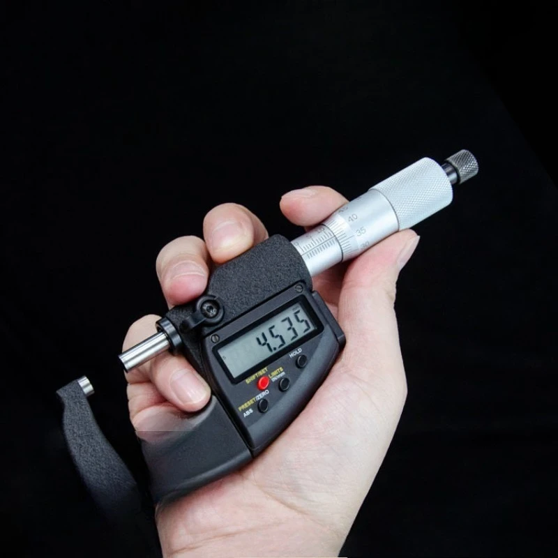 Digital display thousand points waterproof and dustproof belt output function high precision 0.001