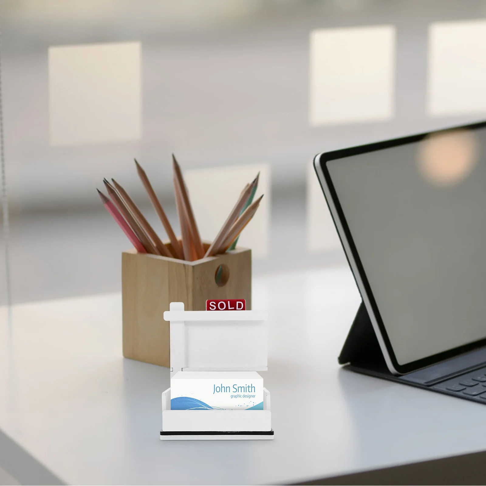 حامل بطاقة العمل عرض سعة كبيرة السلس لامعة منظم سطح المكتب بطاقات خشبية حامل صندوق تخزين بطاقات الاسم