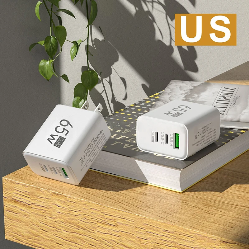 1PCS 65W USB Type-C PD Fast Charging Phone Charger For Iphone For Xiaomi Universal Tablet Pad Travel Power Adapter