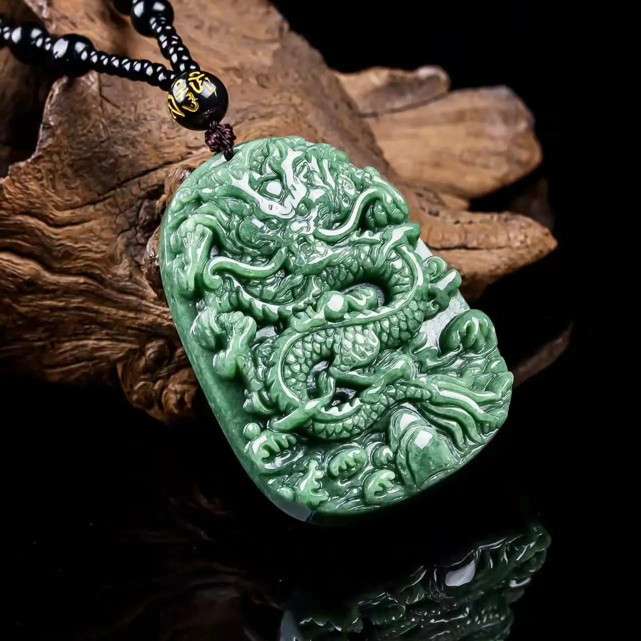 Authentic Natural A-grade Jadeite Bean Green Domineering Dragon Pendant Dragon Soaring Four Seas Jade Pendant Drop Shipping