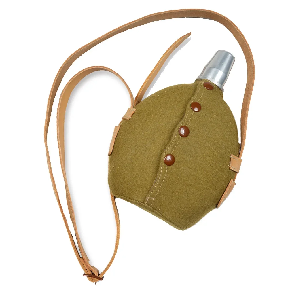 WW2 Japan Soldier Kettle Aluminium Product Aluminium Product Cowhide Shoulder Strap Japan Tactical Equipment