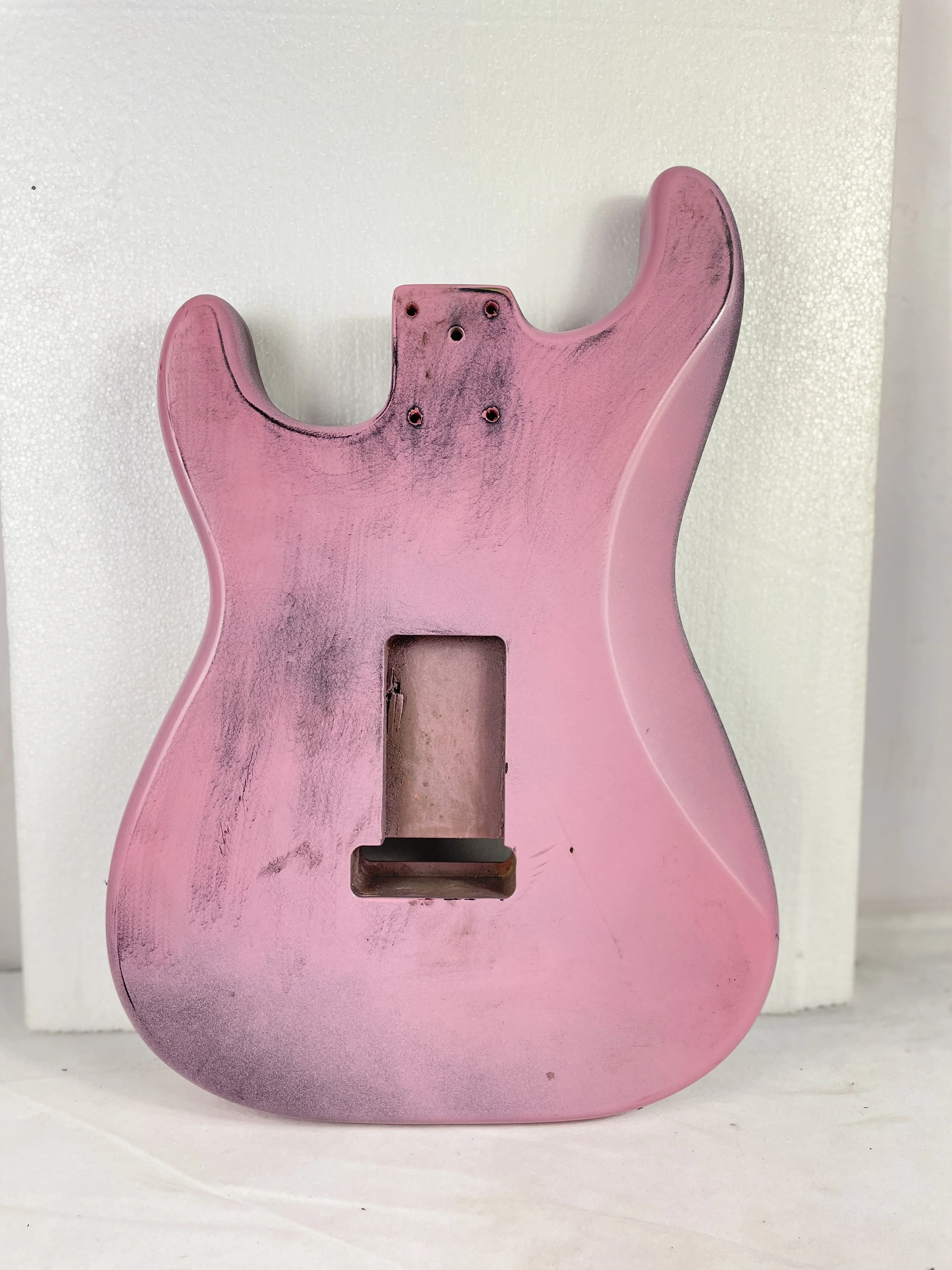 Stock Flaws Electric Guitar Body Finished Product, 5.5cm Wide, Halo Dye, Popular Wood, ST Guitar Barrel