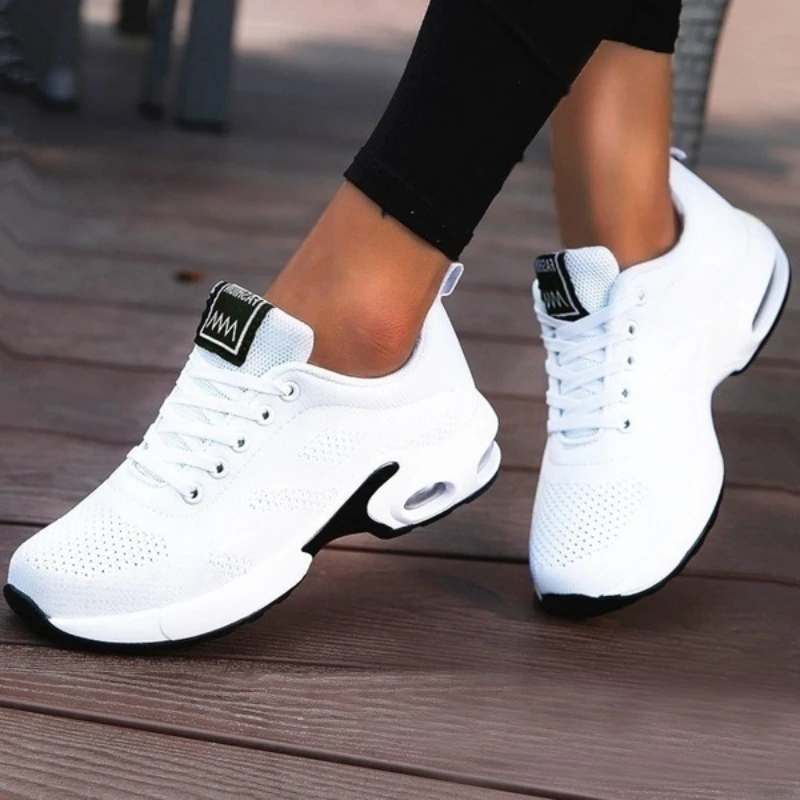 2023 New Women Sneakers Platform Mesh Light Weight Casual Sports Shoes for Women Summer Flat White Shoes Size 43 Female Shoes