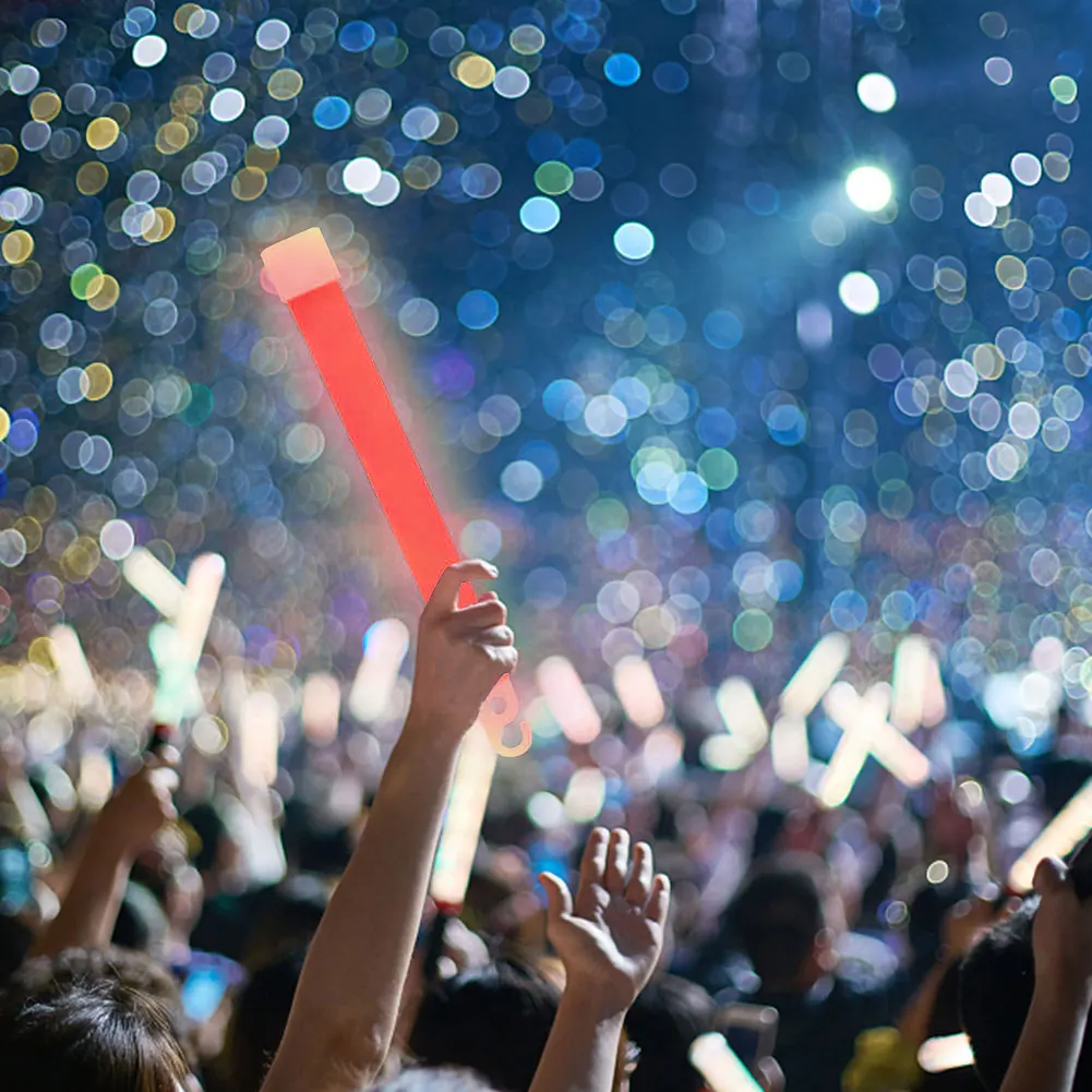 10 pezzi Glow Light Stick Camping Glow-in-the-dark Stick Bastone fluorescente luminoso SOS Gear Kit di sopravvivenza all'aperto Attrezzatura militare