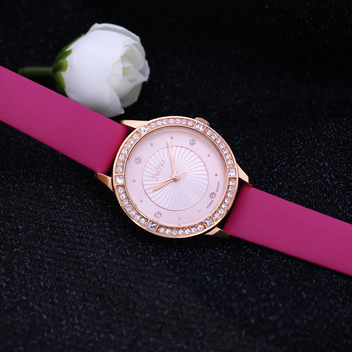 Rhinestones Lady Women's Watch Quartz Hours Fashion Clock Real Leather Bracelet Girl's Birthday Gift Box