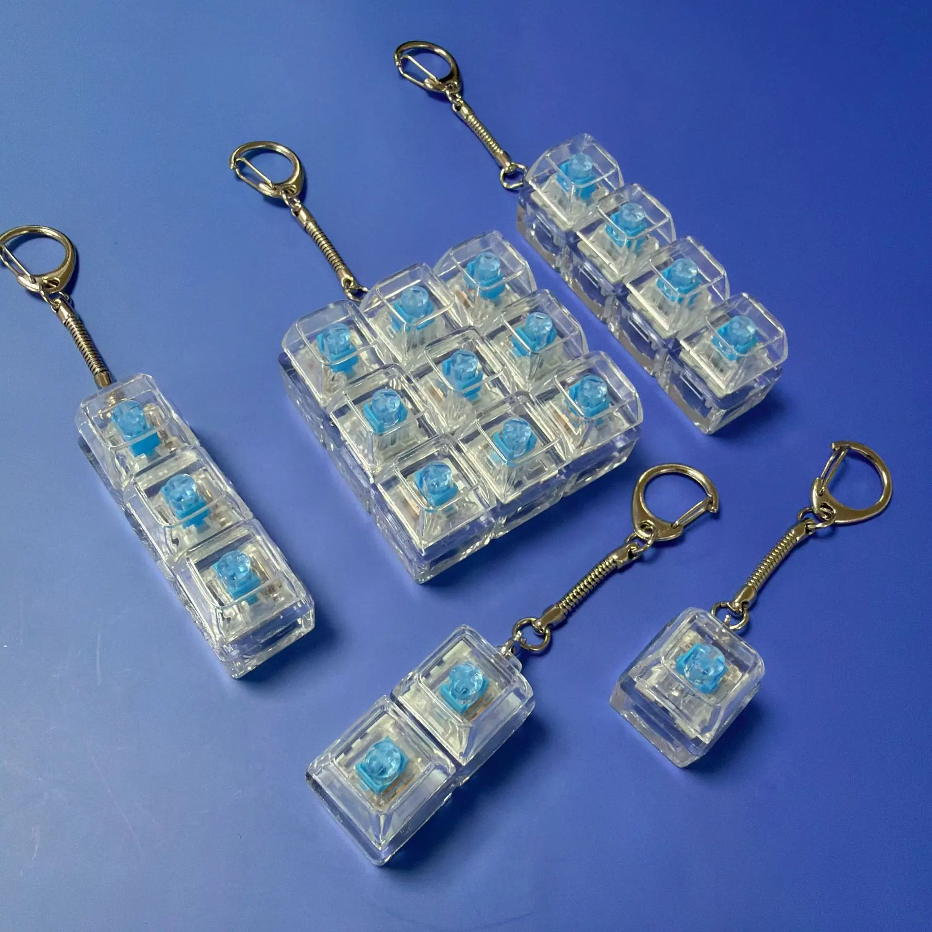 

Игрушка-антистресс для клавиатуры: LED-кристаллическая накладка на клавишу, брелок, гаджет для снятия стресса, кликер-фиджет