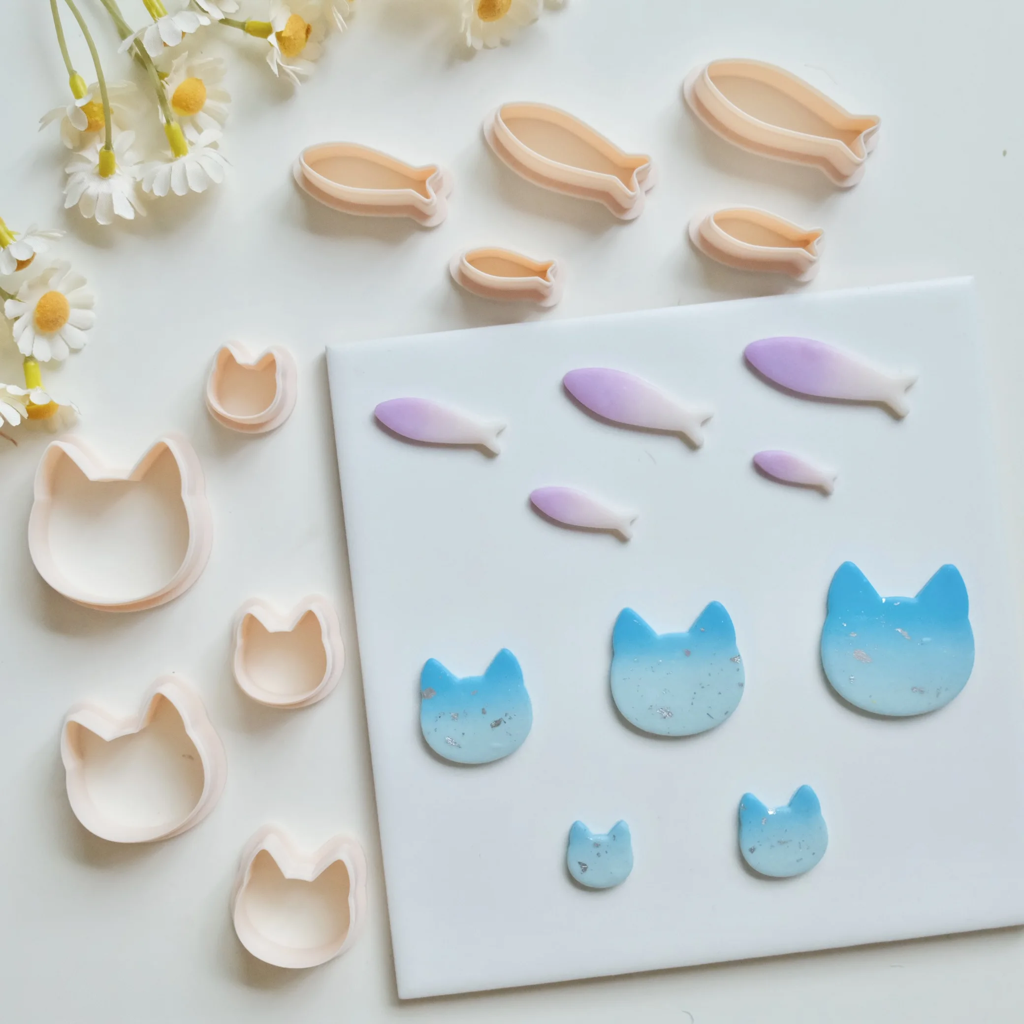 5 peças kits de fabricação de jóias em forma de animal, cortadores de argila de polímero de peixe abstrato para brincos e fabricação de jóias, moldes de argila de cabeça de gato