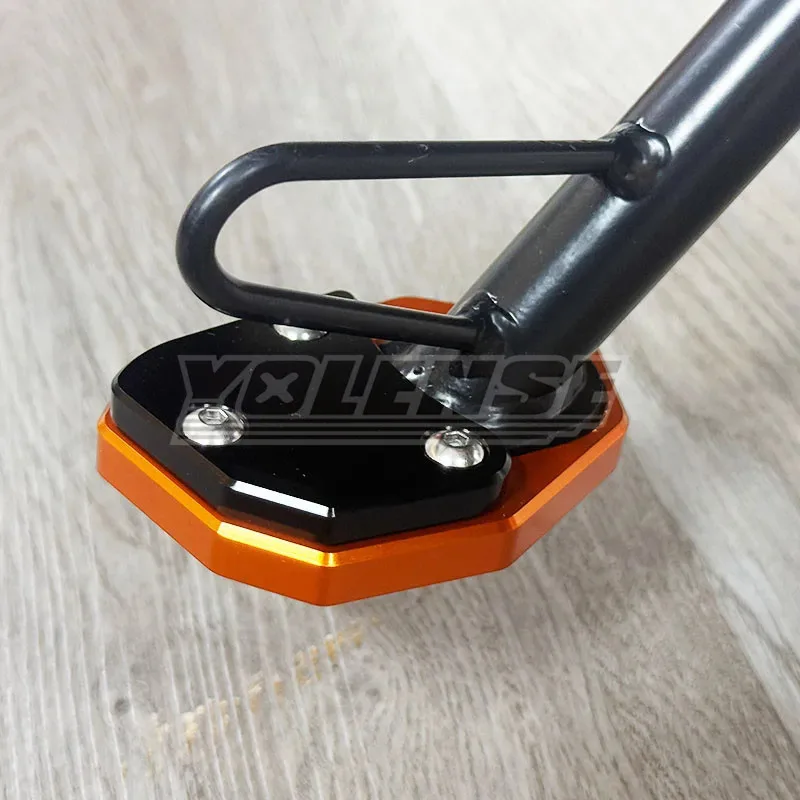 دراجة نارية CNC مسنده القدم الجانب حامل تمديد وسادة دعم لوحة تكبير حامل ل DUKE 390 ل DUKE 390 250 2024 2025