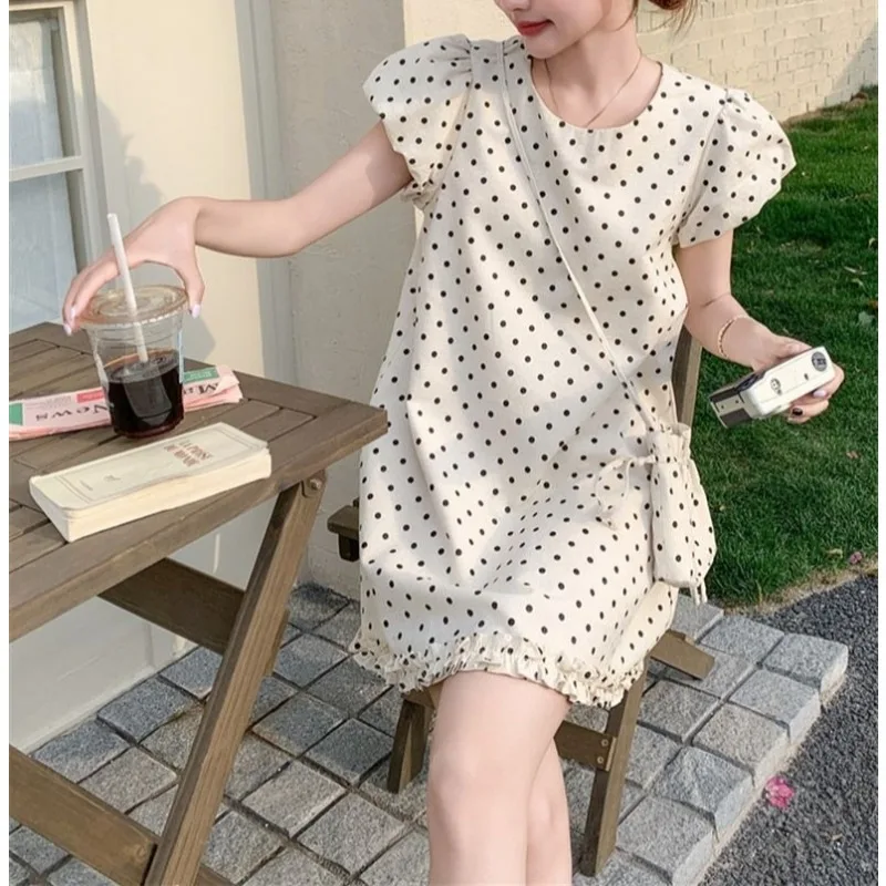 2026 New Fashion Cute Lace Polka Dot Dress Female Super Fairy Age Reduction Small Temperament Thin Skirt
