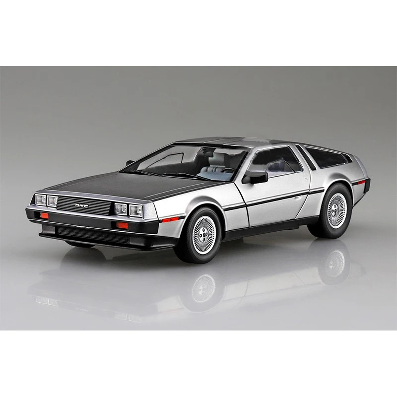 Aoshima Plastic Assembled Model 1/24 Scale Deloning DMC-12 sports car Adult Collection Model Kit 06435
