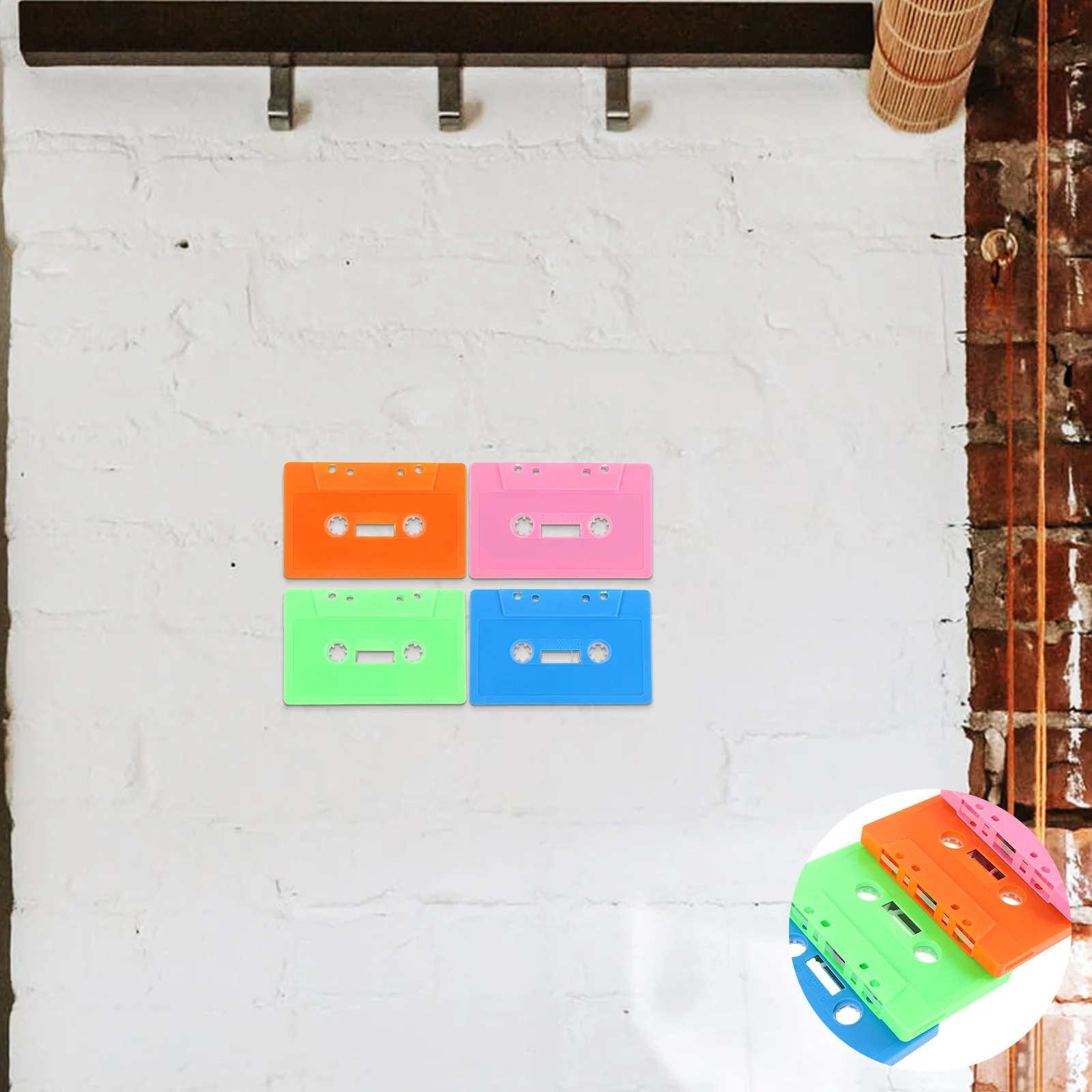 

4Pcs Vintage Cassette Tape Shells Blank Tapes for DIY Crafts Home Decor Wall Art Party Favors Retro Style Blank Audio Cassettes